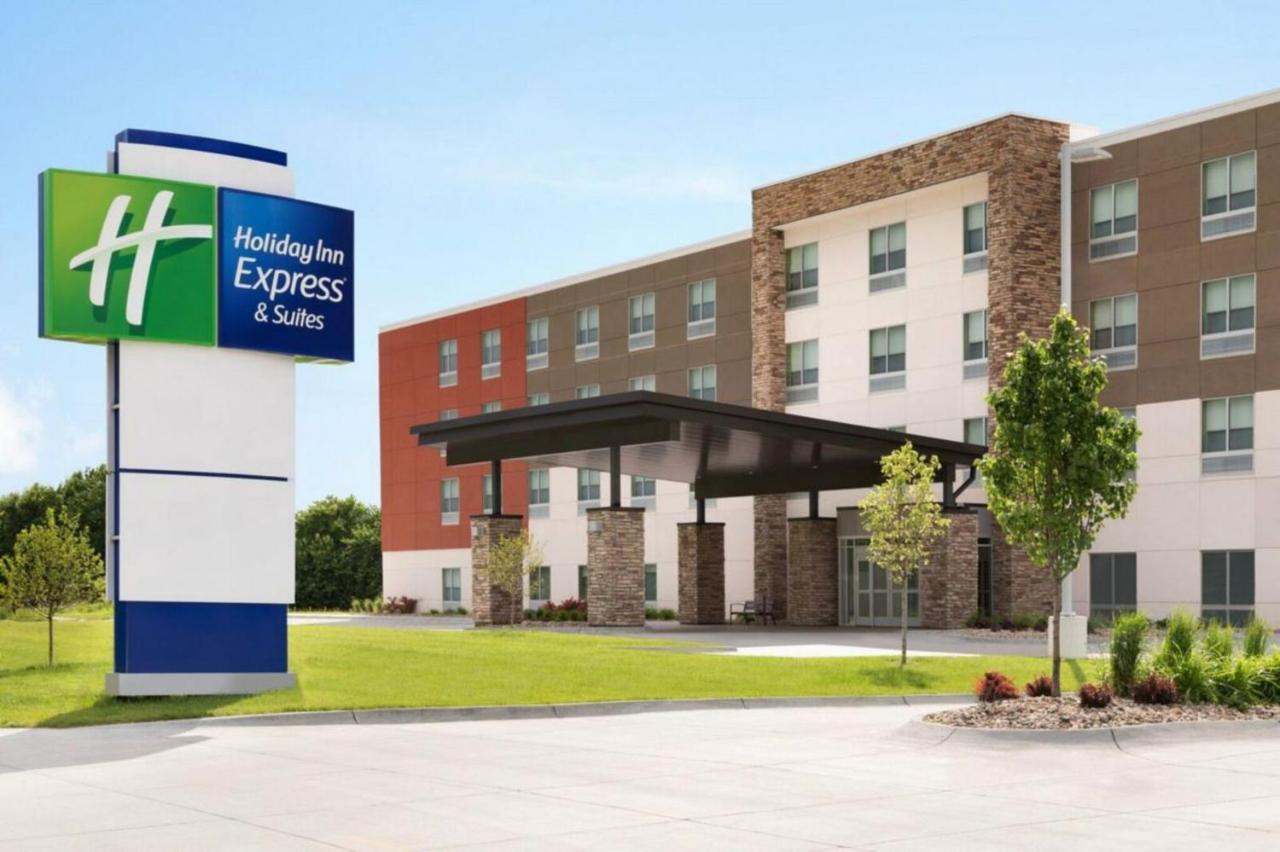 Hotel Express & - La Crosse Area By Ihg Onalaska