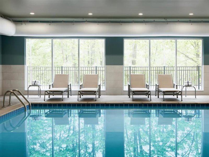 Hotel Express & - La Crosse Area, An Ihg Onalaska