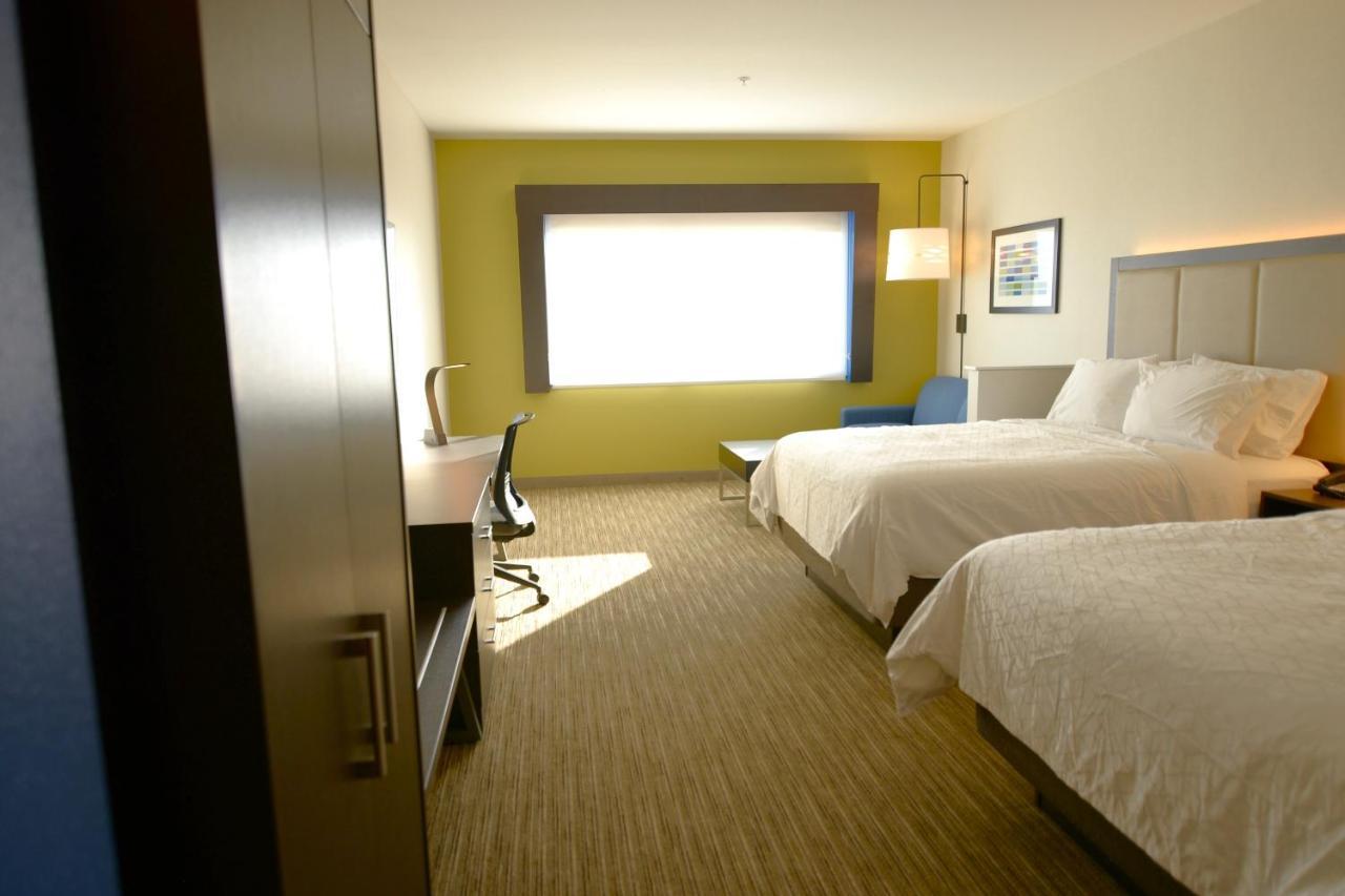Express & - La Crosse Area, An Ihg Hotel Onalaska